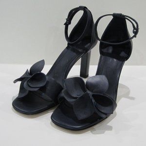 Lola Cruz Leather Sandals